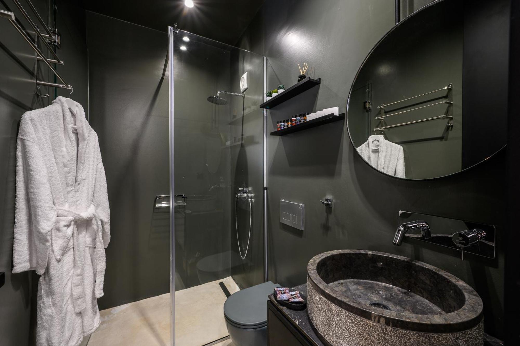 Talise I Modern & Luxury Suite Just 2 Minutes From The Beach Stalís Luaran gambar